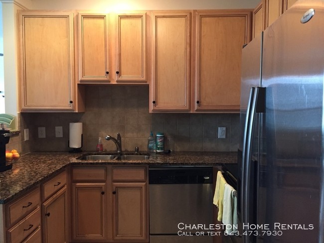 Foto del edificio - 2244 Ashley Crossing Dr