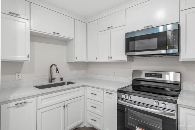 Foto del edificio - 12 E St