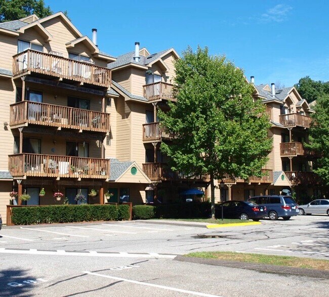 Foto del edificio - 97 Richards Ave