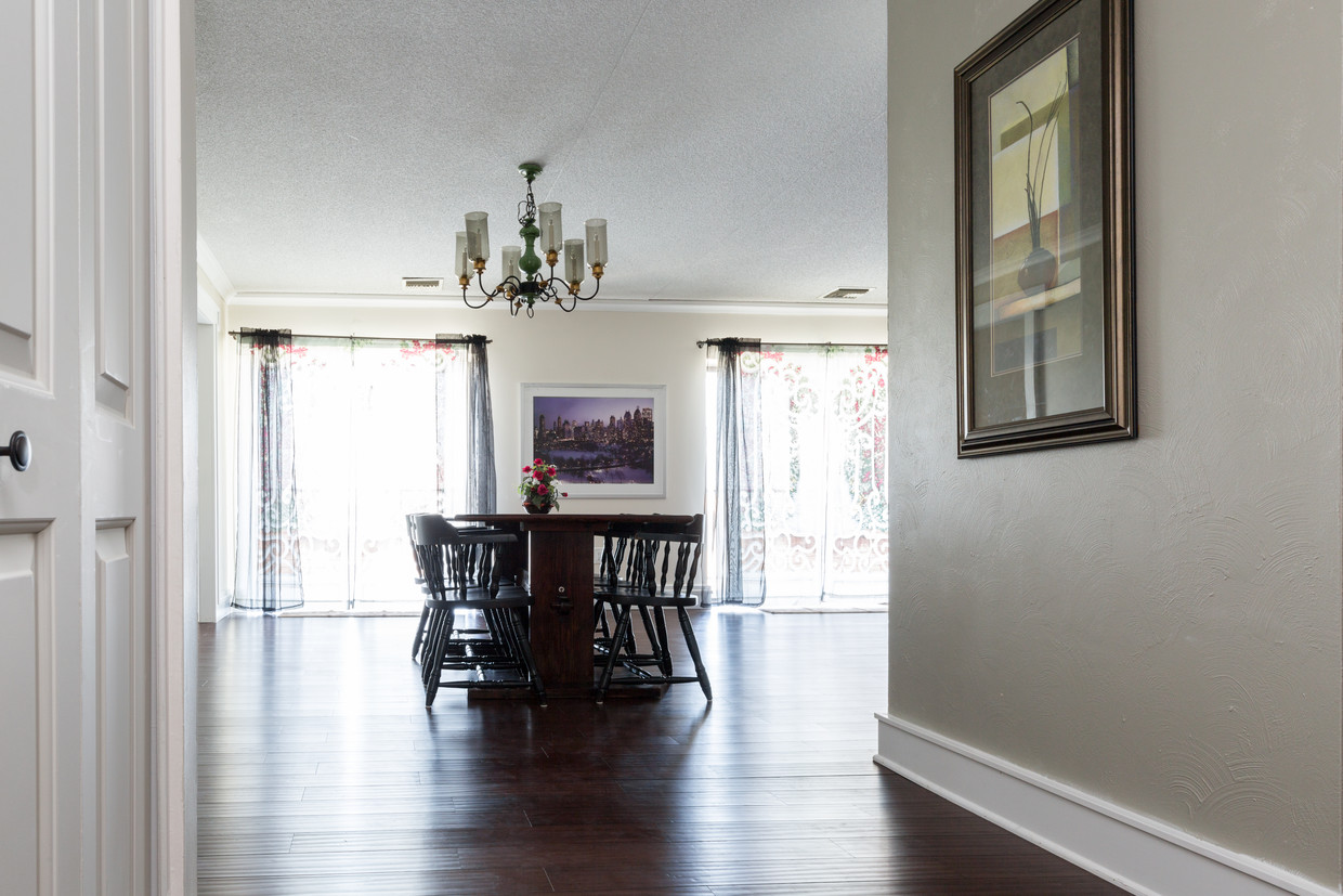 Primary Photo - 1000 Valley Forge Cir