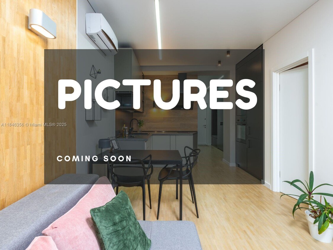 Building Photo - 20760 SW 91st Ct