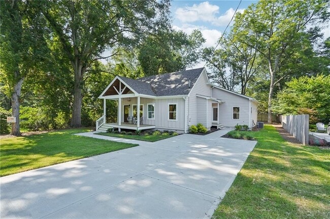 Foto del edificio - 1036 Dell Ave SE