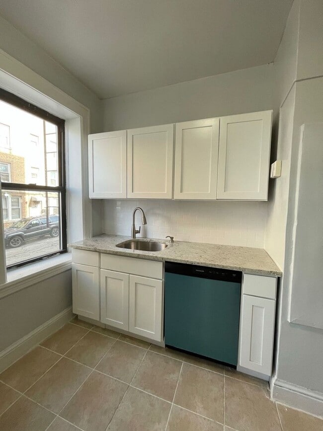 Interior Photo - Hill Manor