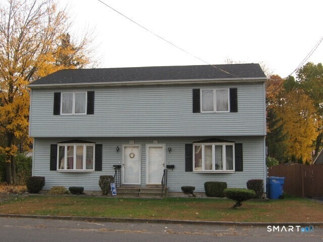 Building Photo - 219 Nichols Dr