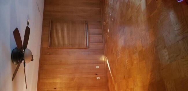 Building Photo - 101 Cosgrove Dr