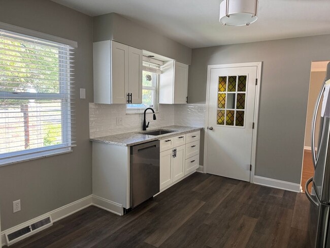Foto del edificio - 3 Bedroom Ranch - Upper Arlington, OH