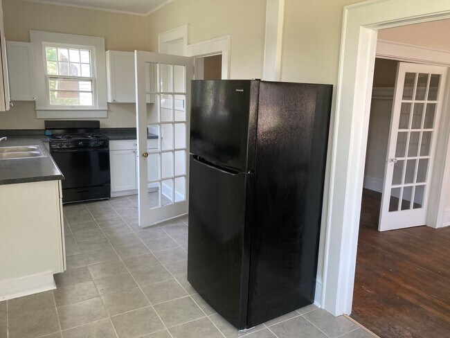 Foto del edificio - 1428 West Fourth St