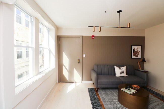 Foto del edificio - 1119 S 47th St