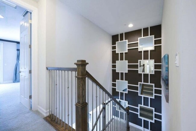 Building Photo - 1932 Juno Landing Ln