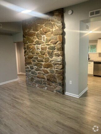 Building Photo - 3911 Walters Rd