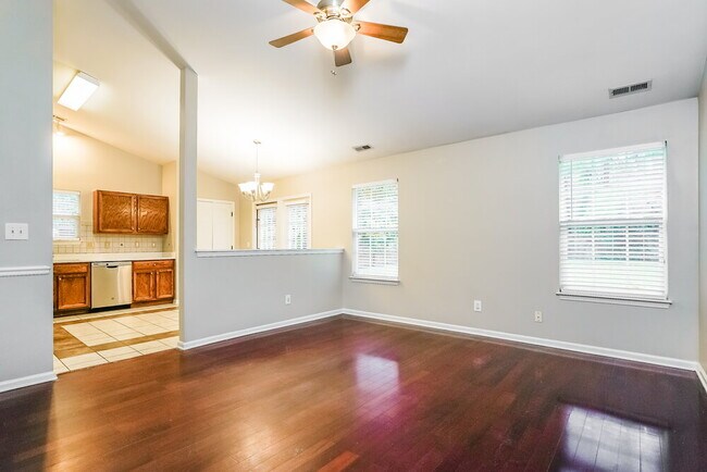 Foto del edificio - 3810 Tyler Bluff Ln