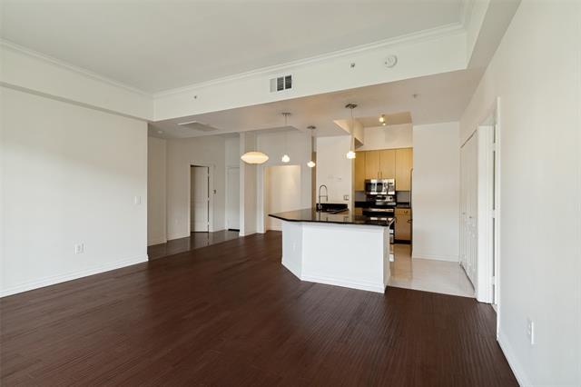 Foto del edificio - 3225 Turtle Creek Blvd