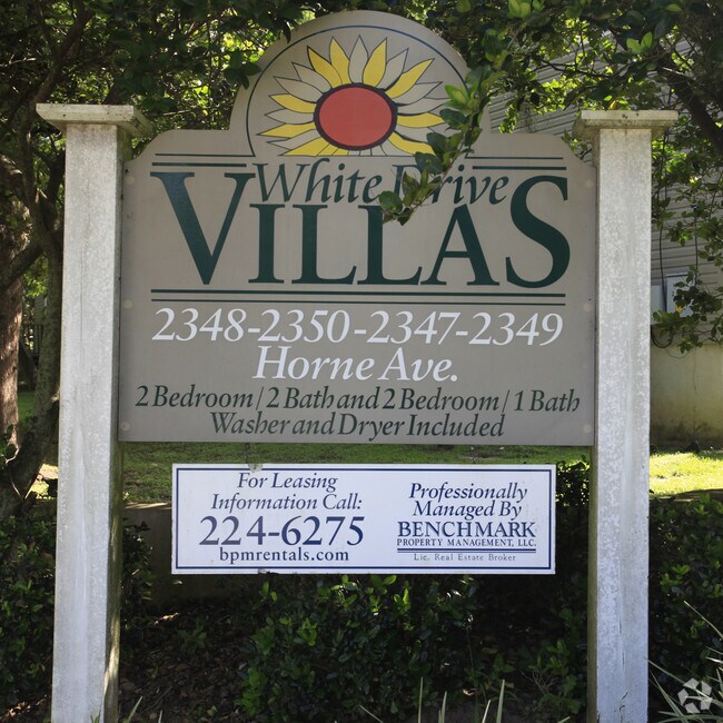 Foto del edificio - White Drive Villas