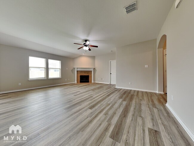 Foto del edificio - 126 Liberty Way