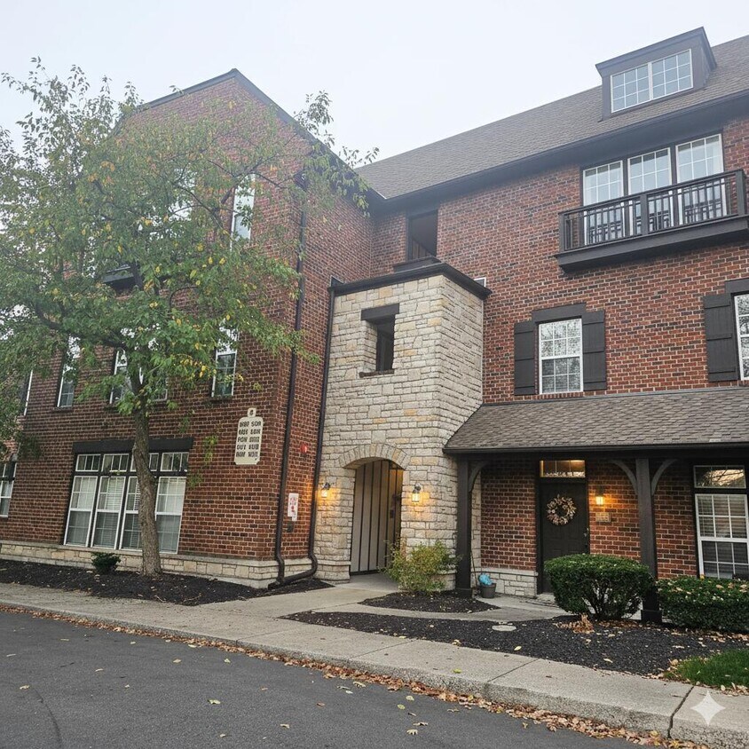 Foto principal - 6155 Craughwell Ln