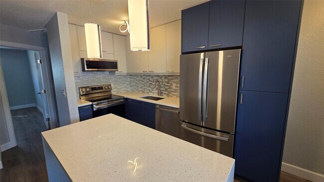 Foto del edificio - 2607 NE 8th Ave