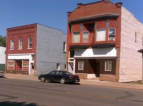 Primary Photo - 617 Main St E