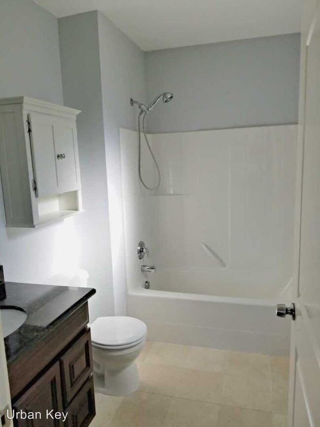 Foto del edificio - 3 br, 2 bath House - 10043 41st Ave SW