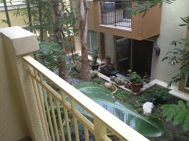 Foto del edificio - 4060 Glencoe Ave