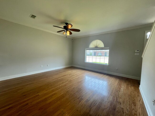 Foto del edificio - Townhouse: Arlington Plantation (AVAILABLE...