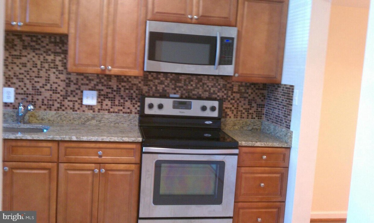 2920 Wren Ct, Woodbridge, VA 22191 Townhome Rentals in Woodbridge VA