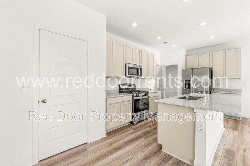 Primary Photo - 4513 Branower St