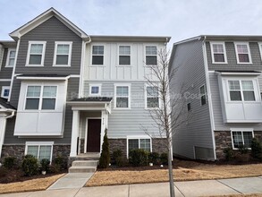 Building Photo - 410 Odham Ln