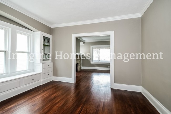 Building Photo - 2097 Bunts Rd