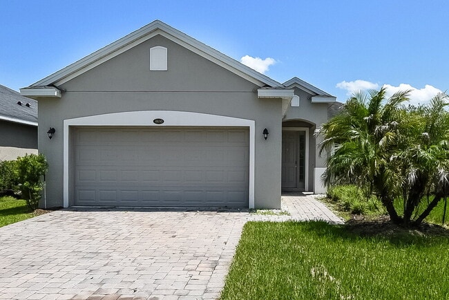 Building Photo - 4850 Grand Vista Ln