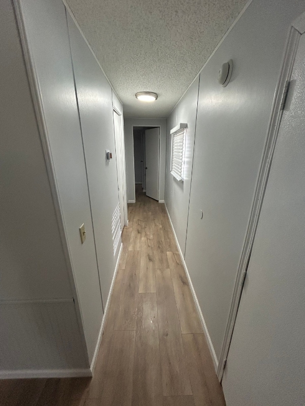 Building Photo - 2071 Deborah Ln