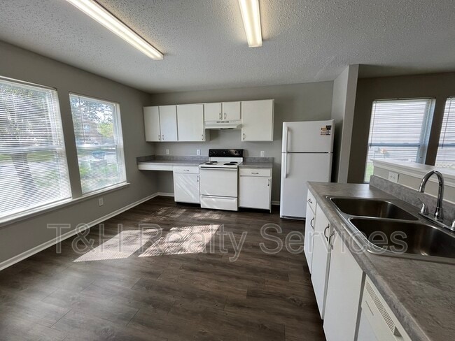 Building Photo - 11730 Still Haven Ct