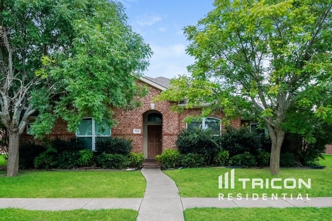 Building Photo - 522 Golden Bell Dr
