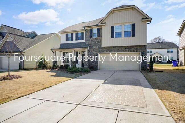 Foto del edificio - Spacious Single-Family Home with Open Floor Plan, Loft & Two-Car Garage – In the Popular Arrowhea...