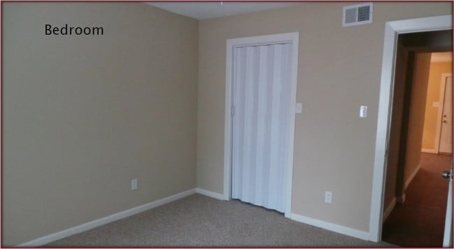 Bedroom - Raptor's Landing Apartments