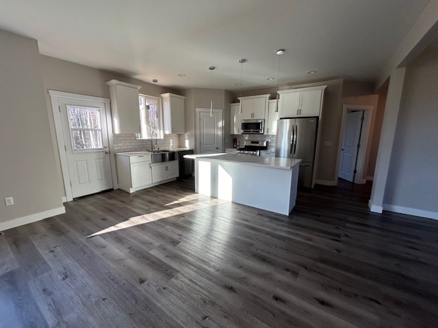 Foto del edificio - 6594 Creeksedge Dr