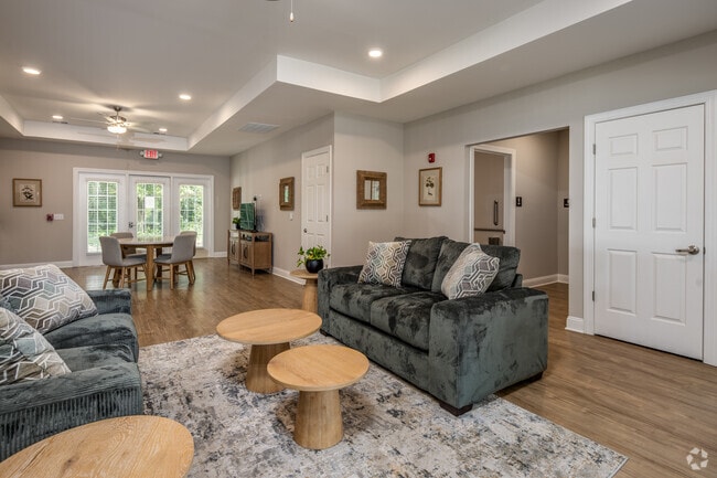 Lobby - Weller's Ridge