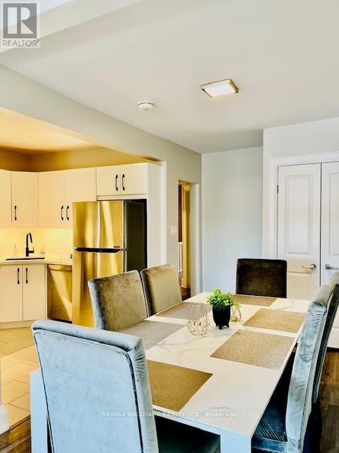 Photo du bâtiment - 487 Clinton St