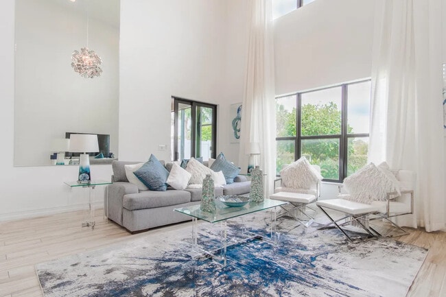 Photo - 10057 Brickhill Dr Townhome