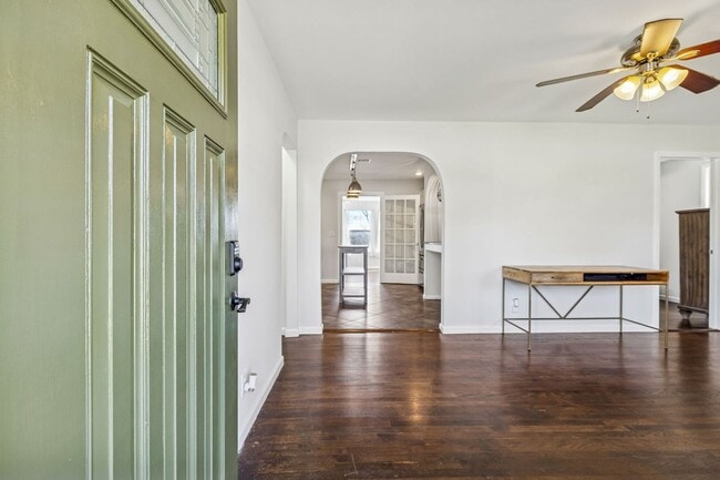 Building Photo - Prime East Nashville Rental | 3BR Home Minutes to Downtown & Greenway