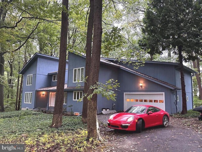 Foto del edificio - 119 Stoney Ridge Rd