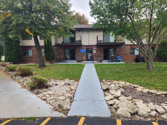 Foto del edificio - Hometown Harbor Apartments
