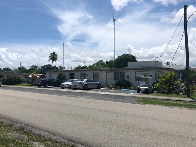 Foto del edificio - 4400 SW 23rd St