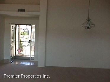 Building Photo - 2 br, 2 bath House - 2407 S Cliff Dr