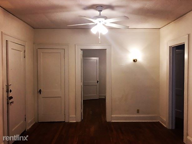 Foto del edificio - 430 E Ponce de Leon Ave