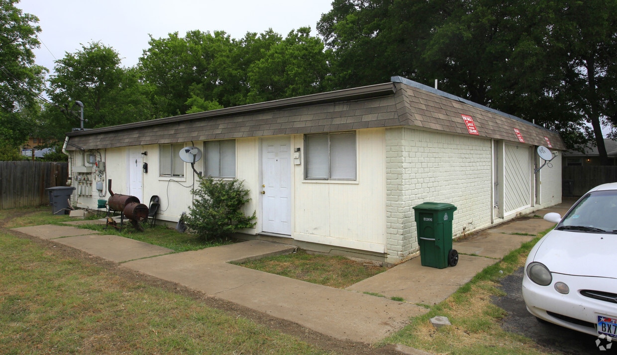 6502 Manor Rd, Austin, TX 78723 Apartments in Austin, TX