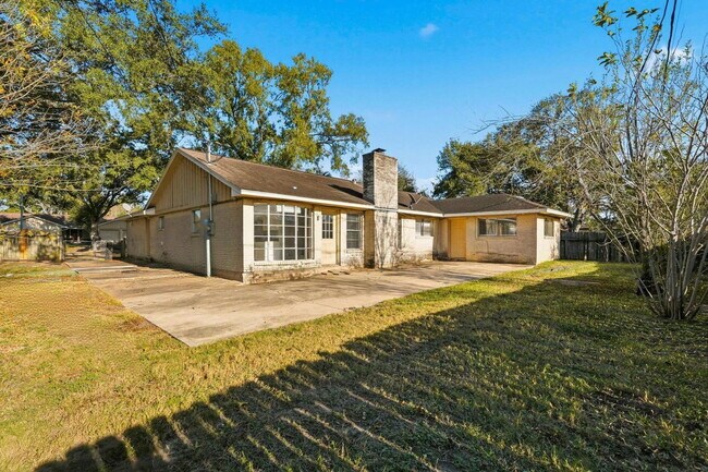 Foto del edificio - 11202 Sagehill Dr