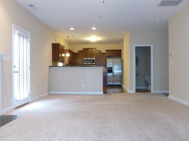 Foto del edificio - 205 Ashton Ct