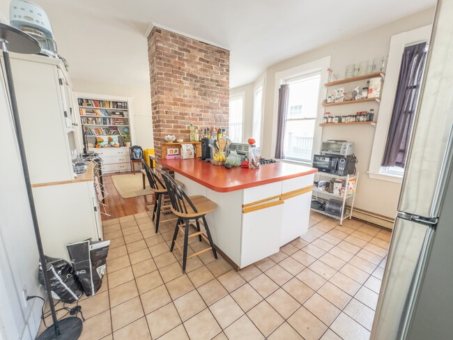 Photo - 589 Franklin St Townhome