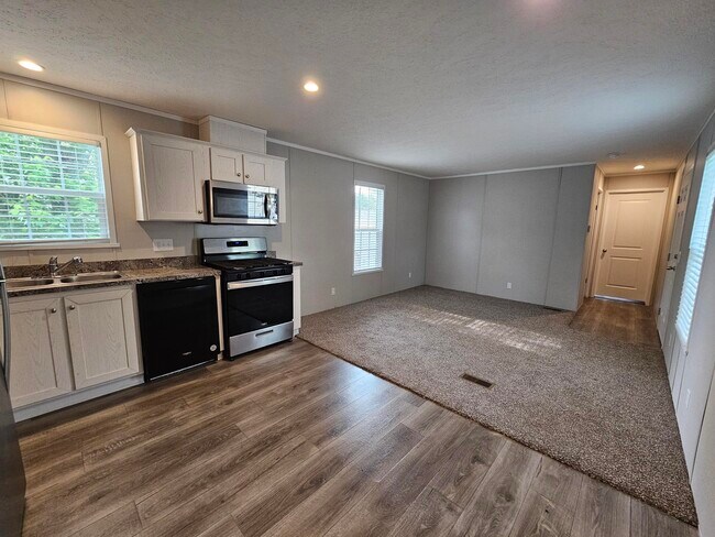 Foto del edificio - 3660 S Lapeer Rd