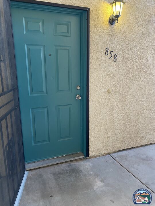 Foto del edificio - 1200 Rodeo Dr